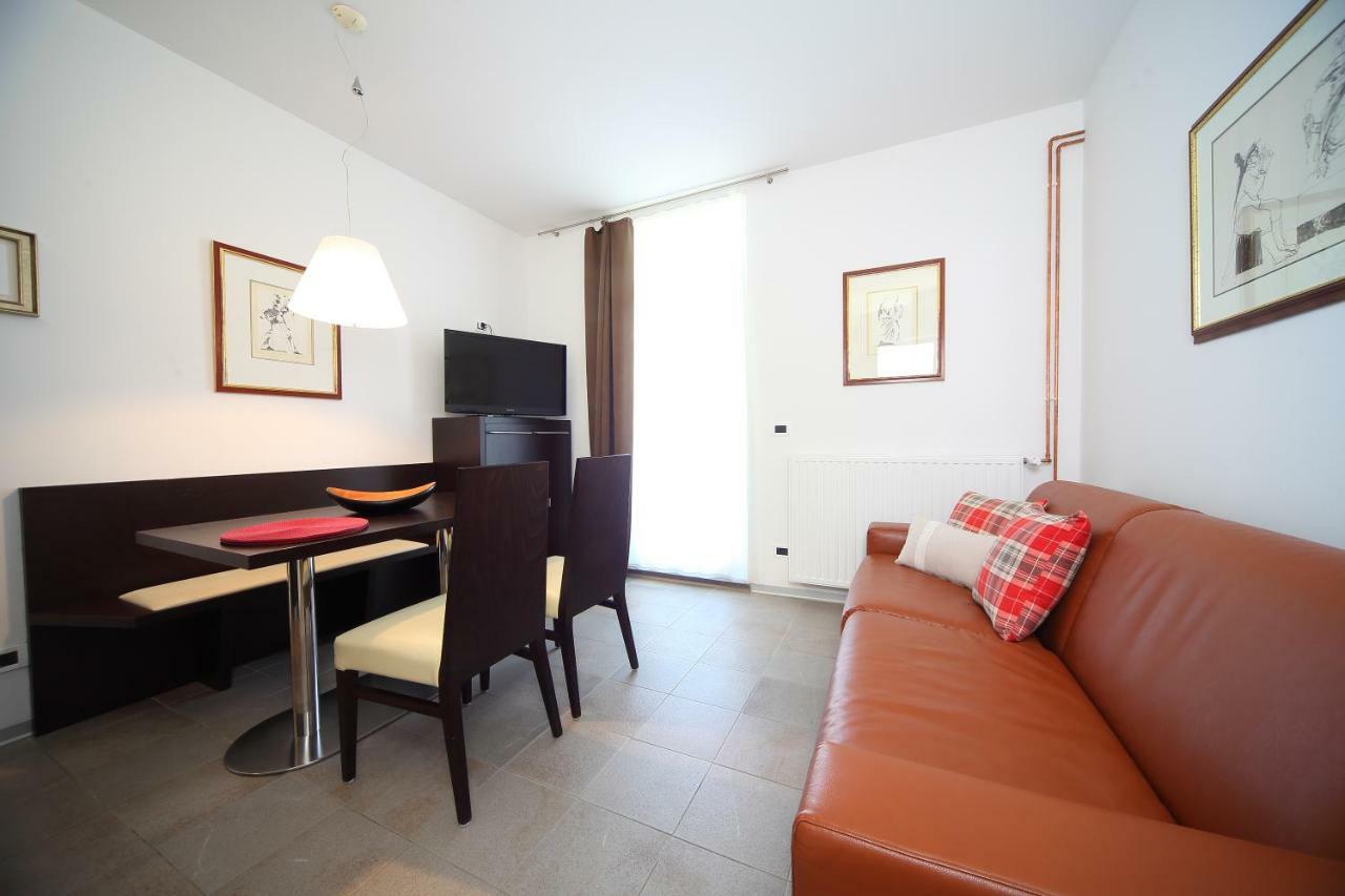 Klass 103 Kranjska Gora Bagian luar foto