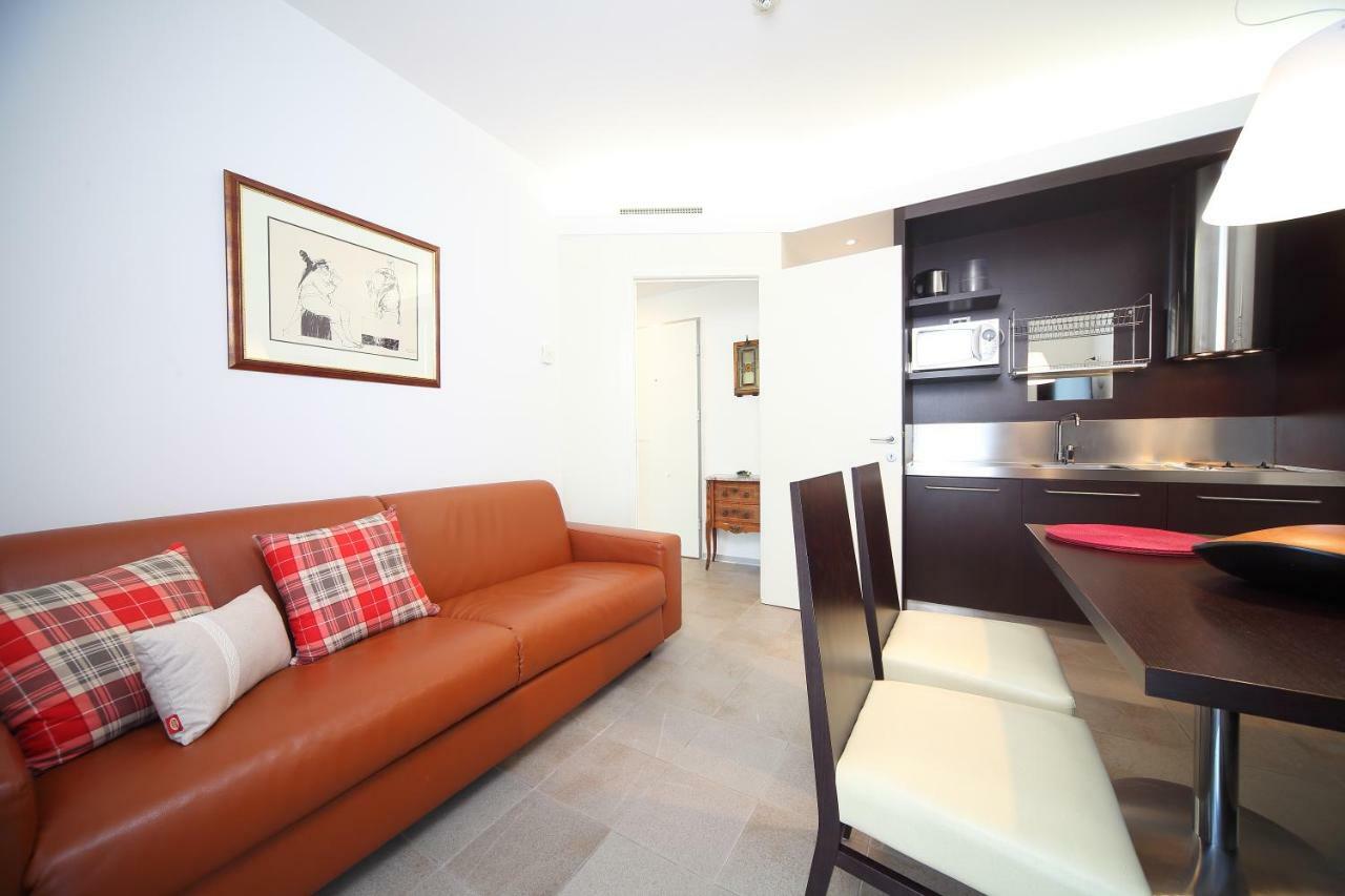 Klass 103 Kranjska Gora Bagian luar foto